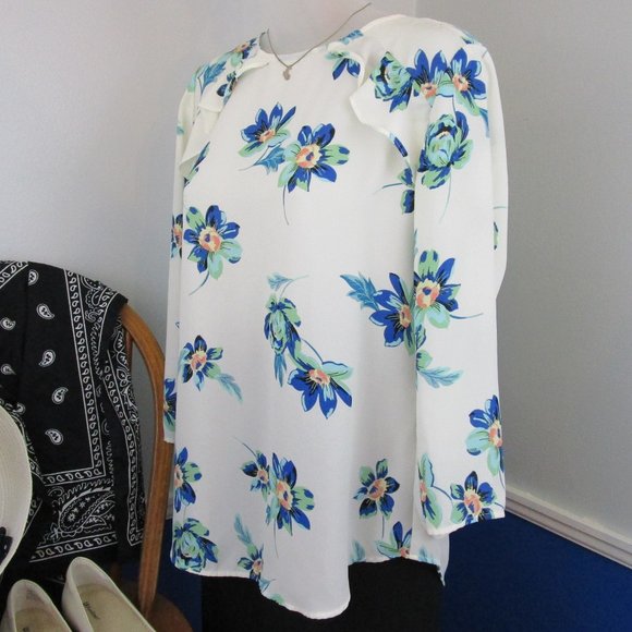 Van Heusen Floral Print Top - Picture 3 of 10